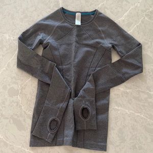 Child’s Ivivva athletic top